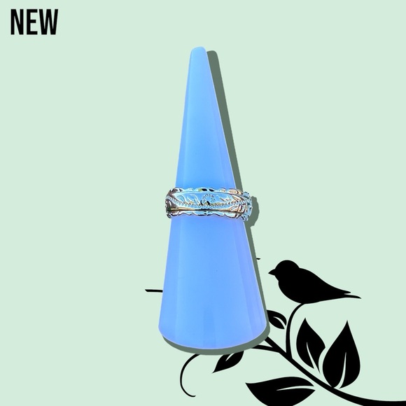 New Silver Plated Unisex Elegant Craved Flower Pattern Band Ring - Picture 4 of 9